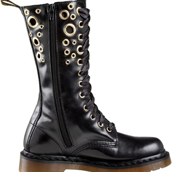 Dr. Martens Shoes - DR. MARTENS - Johari Black Leather Boots NWOT